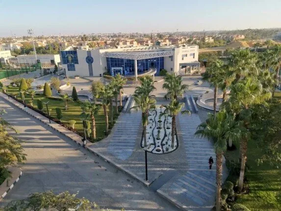 تكاليف الدراسة في جامعة مصر للعلوم والتكنولوجيا تصل إلى 165 ألف جنيه للعام الجديد تكاليف الدراسة في جامعة مصر للعلوم والتكنولوجيا تصل إلى 165 ألف جنيه للعام الجديد