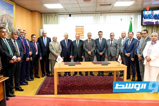 مراسم التوقيع على مذكرات التفاهم بين المؤسسة الوطنية للنفط و«سونطراك» الجزائرية، الخميس 24 يوليو 2025. (المؤسسة الوطنية للنفط)