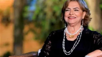 عزة لبيب: اعتزال ليلى طاهر خيار منطقي.. ولا أمانع أن يغزل زوجي أمامي.