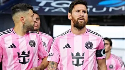 الدوري الأمريكي يُعاقب ليونيل ميسي وجوردي ألبا: تعليق مشاركتهما بسبب عدم التزامهم الدوري الأمريكي يُعاقب ليونيل ميسي وجوردي ألبا: تعليق مشاركتهما بسبب عدم التزامهم