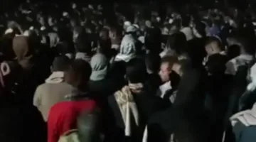 أهالي ديرمواس يودعون جثمان والد الأطفال الستة الذين فقدوا حياتهم.