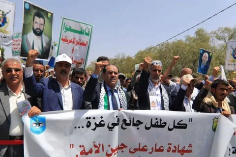 عشرات الآلاف من المغاربة والموريتانيين واليمنيين يطالبون بإنهاء حصار غزة الغذائي