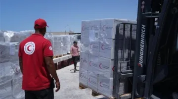 عاجل.. وصول قافلة مساعدات إنسانية من مصر إلى غزة