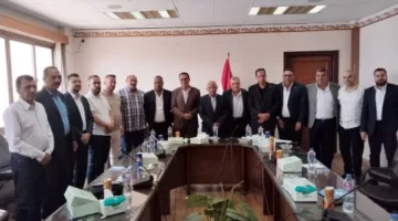 عمال مصر ولبنان يتناقشون حول تعزيز التعاون ومواجهة التحديات المشتركة.