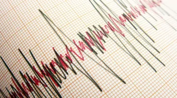 زلزال بقوة 5.9 درجة يضرب غرب بابوا في إندونيسيا