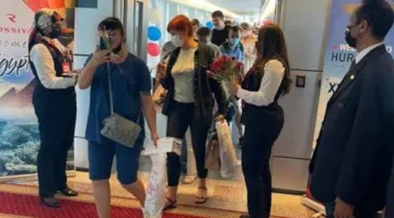 موسم سفر مزدهر.. مطارا الغردقة ومرسى علم يستقبلان 24 ألف زائر في يوم واحد