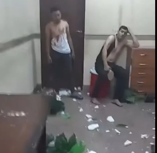 احتجاز ضابط في قسم شرطة: جميع التفاصيل الكاملة احتجاز ضابط في قسم شرطة: جميع التفاصيل الكاملة