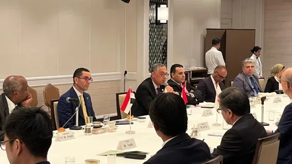 وزير الاستثمار: الحكومة تهدف إلى تسهيل حركة التجارة ورفع كفاءة إنجاز الأعمال وزير الاستثمار: الحكومة تهدف إلى تسهيل حركة التجارة ورفع كفاءة إنجاز الأعمال
