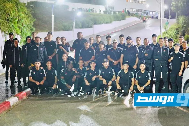 وصول المنتخب الليبي إلى الجزائر للمشاركة في الألعاب الأفريقية المدرسية وصول المنتخب الليبي إلى الجزائر للمشاركة في الألعاب الأفريقية المدرسية