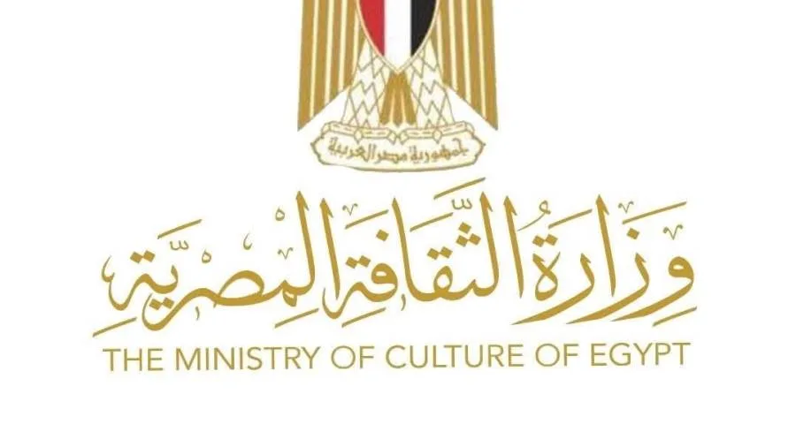 وزير الثقافة يعلن عن بدء الخطة الوطنية لت revitalization صناعة السينما وتحويل الأصول غير المستغلة إلى منصات إنتاج حديثة.