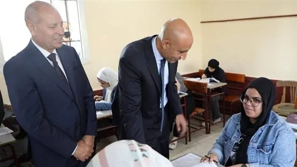 كافة المعلومات حول تسليم استمارات الثانوية العامة في المدارس يوم الأحد المقبل كافة المعلومات حول تسليم استمارات الثانوية العامة في المدارس يوم الأحد المقبل