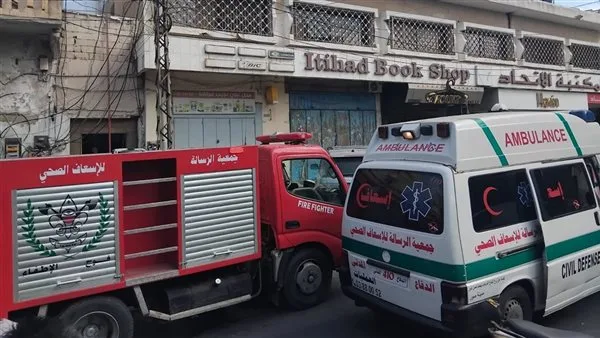 إخماد حريق في منزل بمدينة صور