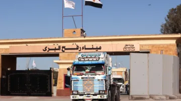 تقارير صحفية: معبر رفح يعمل بكامل طاقته ومصر تواصل إرسال المساعدات