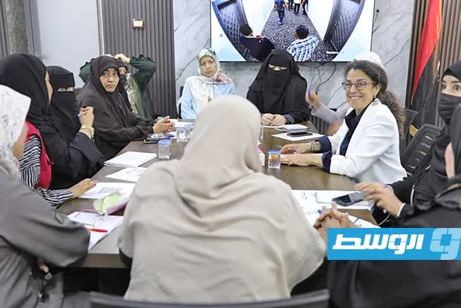 «نساء ترهونة» يطلبن الحماية وتعزيز دورهن في العملية السياسية «نساء ترهونة» يطلبن الحماية وتعزيز دورهن في العملية السياسية