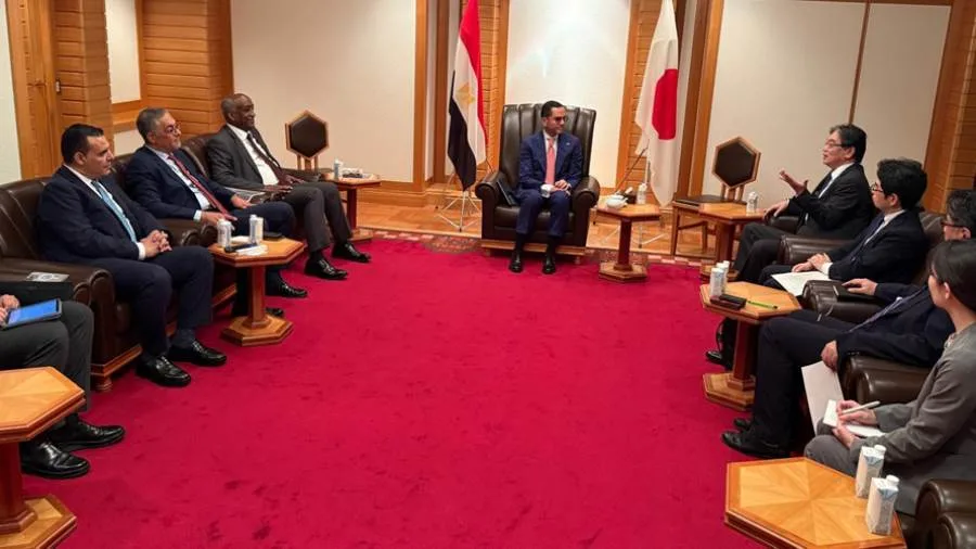وزير الاستثمار يجتمع بعدد من الشركات اليابانية الكبرى
