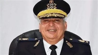 اللواء عصام هلال يُعين مديرًا لأمن الدقهلية بدلاً من حسام عبد العزيز اللواء عصام هلال يُعين مديرًا لأمن الدقهلية بدلاً من حسام عبد العزيز