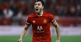 نجم الأهلي يكرر تجربة أكرم توفيق في تمديد عقده.. خطوة سريعة!