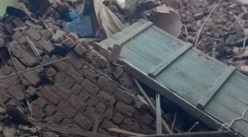 Collapse of a House in the West Neighborhood of Assiut; Search Underway for a Woman