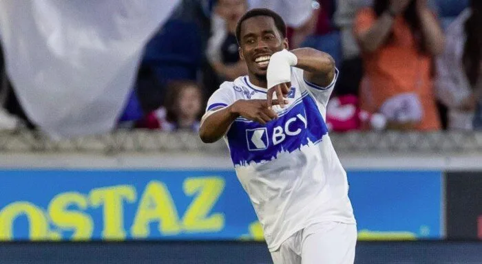 وكيل تيدي أوكو يفاجئ الزمالك: “لن ينضم إلى فريقكم مطلقًا”