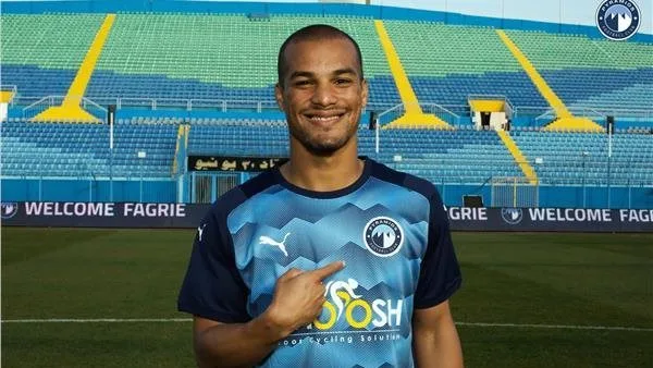 سيراميكا كيلوباترا يعلن التعاقد مع فخري لاكاي من بيراميدز سيراميكا كيلوباترا يعلن التعاقد مع فخري لاكاي من بيراميدز