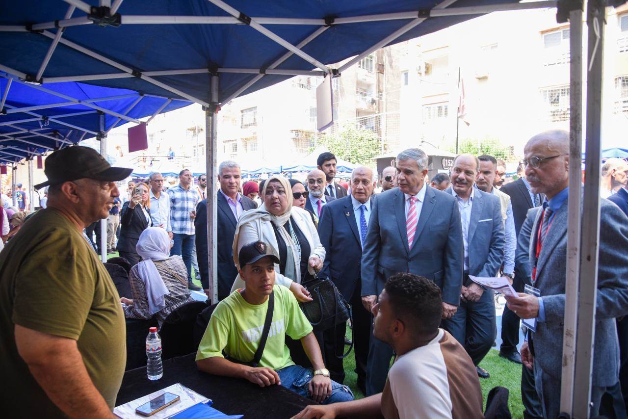 محافظ الإسكندرية يفتتح فعاليات الملتقى التوظيفي السادس لخريجي التعليم الفني ضمن مبادرة " انزل اشتغل "بمشاركة 45 شركة وتوفير 9000 فرصة عمل متنوعة