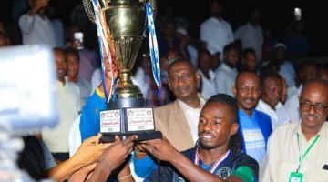 بعد غياب المريخ، الهلال يتوج ببطولة كأس السودان