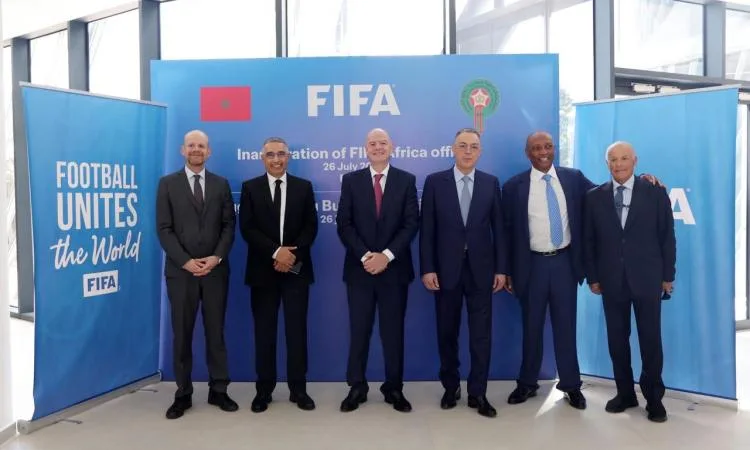 أبو ريدة يقدم التهاني للقجع بمناسبة افتتاح المقر الإقليمي للفيفا في المغرب أبو ريدة يقدم التهاني للقجع بمناسبة افتتاح المقر الإقليمي للفيفا في المغرب