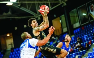 الصلابة الدفاعية تضمن تفوق منتخب “الأبيض” على الكويت في البطولة العربية لكرة السلة