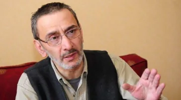 طارق الشناوي: زياد الرحباني كان ظاهرة فنية فريدة وتمثيلًا للإيمان بالحرية
