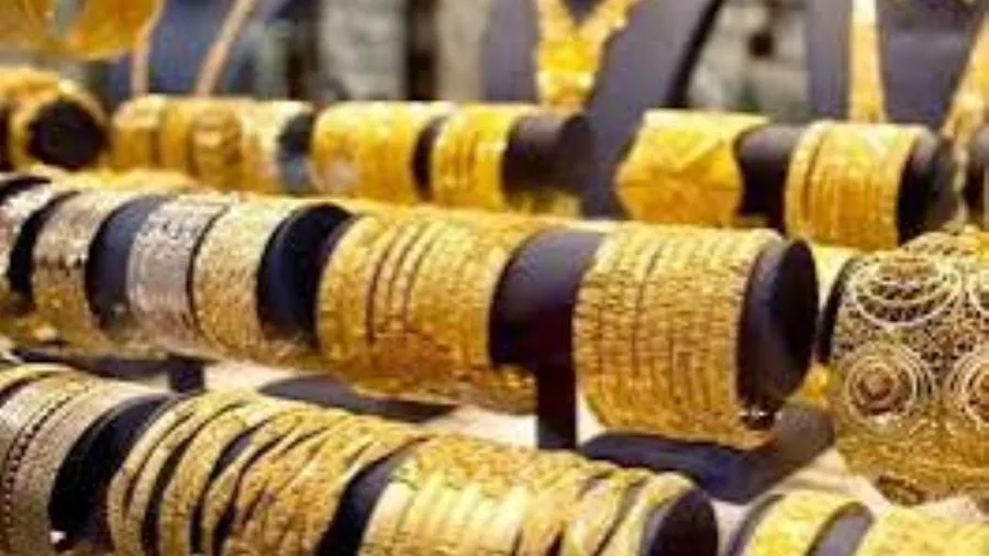 سعر جرام الذهب من عيار 21: اليوم، وصل سعر الذهب إلى 4660 جنيهاً. سعر جرام الذهب من عيار 21: اليوم، وصل سعر الذهب إلى 4660 جنيهاً.