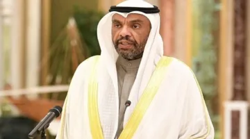 وزير الخارجية الكويتي يشدد على اهتمام دول مجلس التعاون بإيصال المساعدات إلى فلسطين.