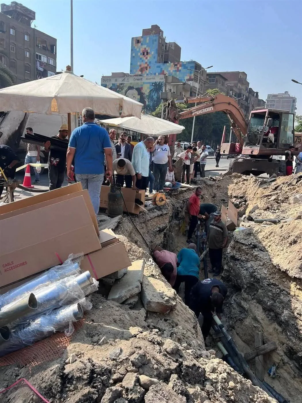 انقطاع الكهرباء والمياه في مناطق الهرم والعمرانية والحوامدية نتيجة عطل في محطة رئيسية انقطاع الكهرباء والمياه في مناطق الهرم والعمرانية والحوامدية نتيجة عطل في محطة رئيسية