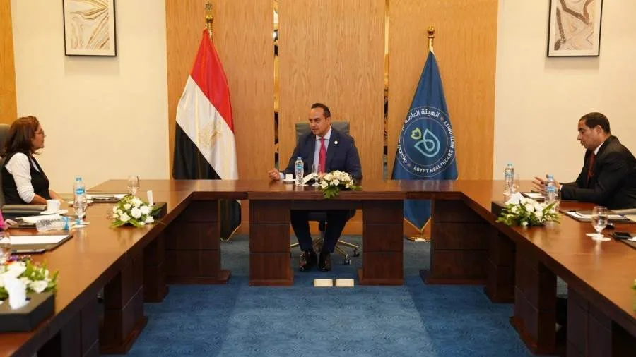 الرعاية الصحية تتابع مع رئيس شركة نوفارتس مصر تقدم تنفيذ مذكرة التفاهم لتعزيز خدمات مرضى الأورام. الرعاية الصحية تتابع مع رئيس شركة نوفارتس مصر تقدم تنفيذ مذكرة التفاهم لتعزيز خدمات مرضى الأورام.