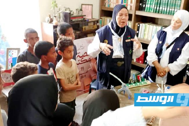 مكتبة المقهور تستقبل رائدات «فوج جنزور» في زيارة توعوية وتعليمية (فيسبوك)