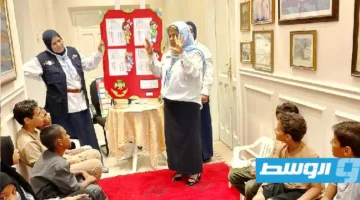 مكتبة المقهور تستضيف رائدات «فوج جنزور» في زيارة تعليمية وتثقيفية