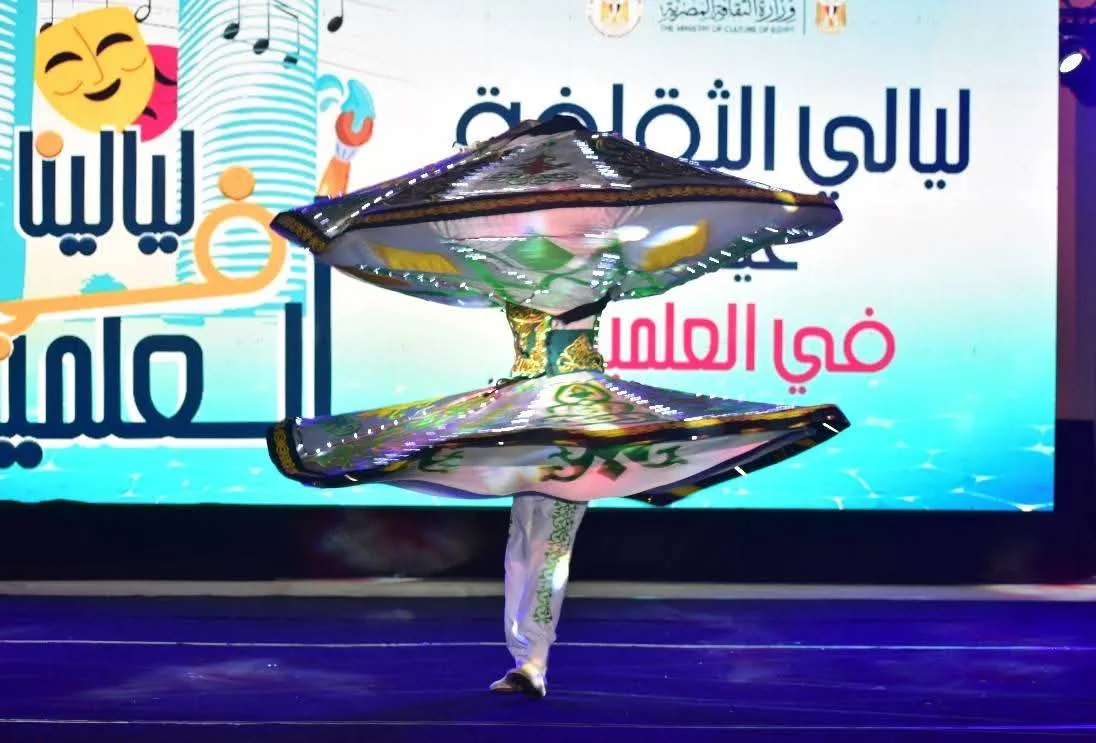إقبال جماهيري كبير على أنشطة الأسبوع الأول من مهرجان «ليالينا في العلمين» إقبال جماهيري كبير على أنشطة الأسبوع الأول من مهرجان «ليالينا في العلمين»