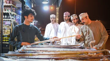 ازدهار النشاط التجاري في الأسواق والمراكز السياحية خلال موسم خريف ظفار 2025