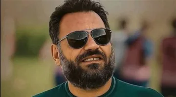 جون إدوارد يشارك في فعاليات سحب قرعة الدوري للموسم القادم