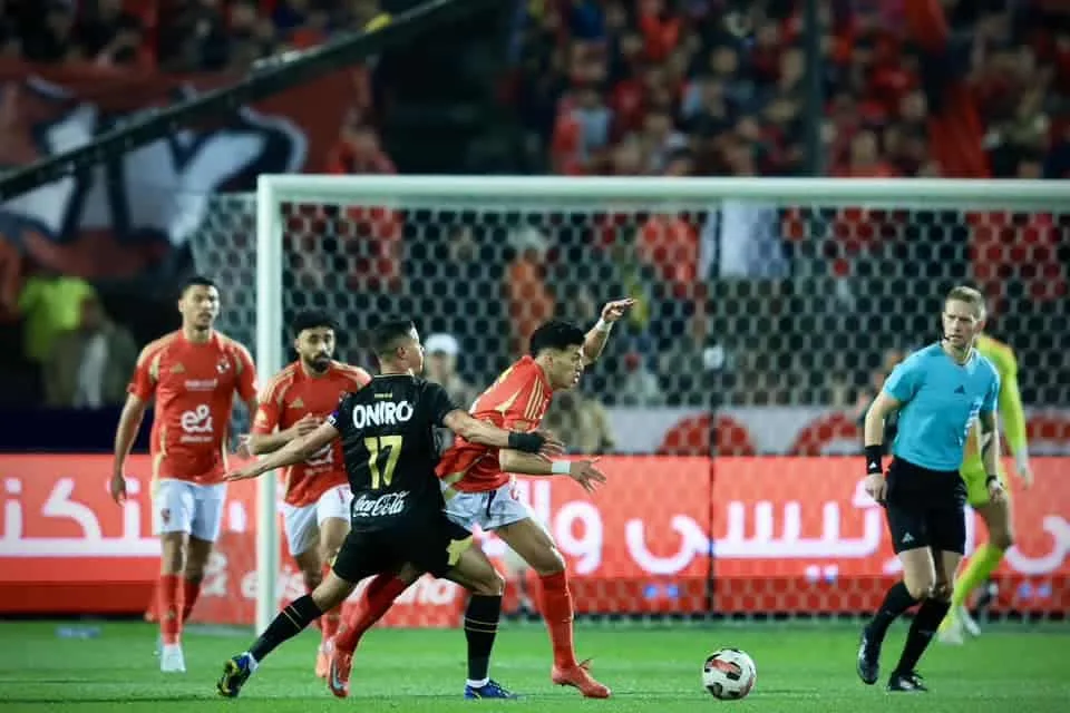 أحدث مستجدات انتقال نجم الزمالك إلى الأهلي.. تابع التفاصيل هنا