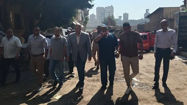 نائب محافظ الجيزة يقوم بجولة تفقدية لمشروع شبكة الصرف الصحي في منطقتي “المتربة” و”الحفرية” بمركز أوسيم.