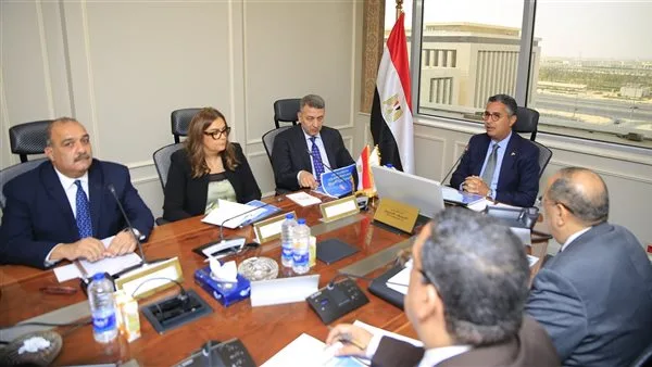 وزير التموين يراقب تقدم تحسين مخازن ومنافذ الشركة وزيادة المخزون الاستراتيجي للسلع الأساسية