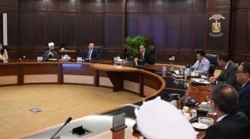 رئيس الوزراء يراقب الخطوات المتبعة لمواجهة حوادث الطريق الدائري الإقليمي
