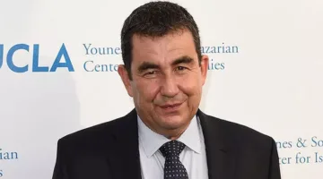 “السنوار يتفوق على إسرائيل حتى بعد موته”.. كاتب إسرائيلي يرسل تحذيرات لتل أبيب.