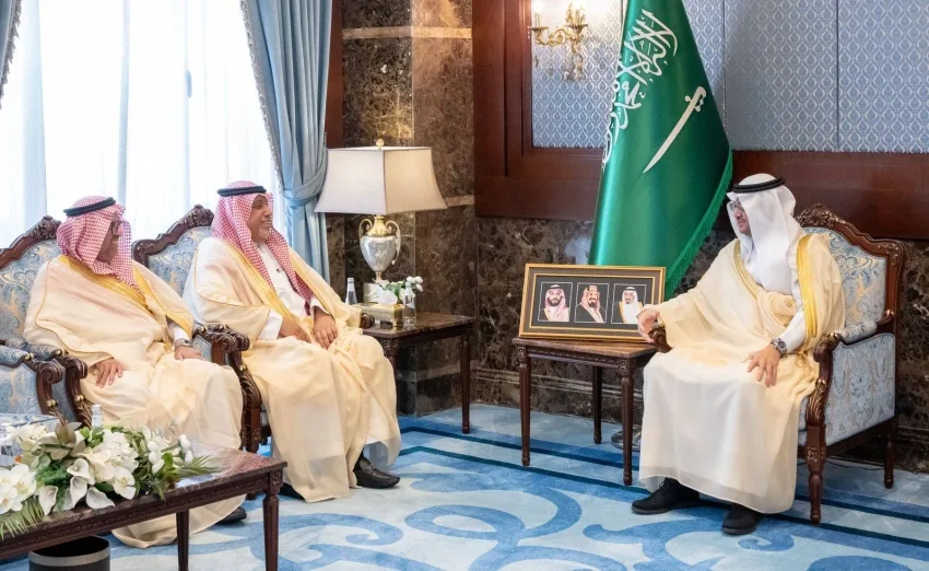أمير الأحساء يرحب برئيس جامعة الملك فيصل
