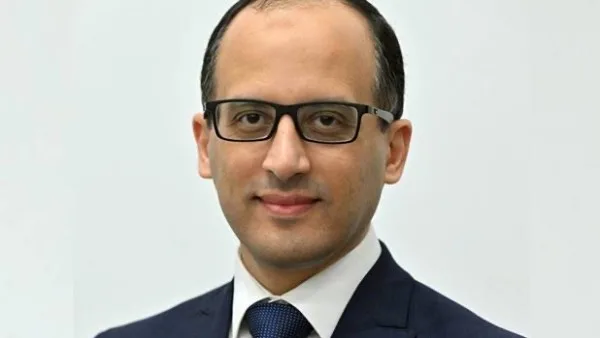 وزير الإعلام: إطلاق مشاريع تنموية جديدة في العلمين ورأس الحكمة مع تخفيضات تصل إلى 50% في معرض الإلكترونيات وزير الإعلام: إطلاق مشاريع تنموية جديدة في العلمين ورأس الحكمة مع تخفيضات تصل إلى 50% في معرض الإلكترونيات