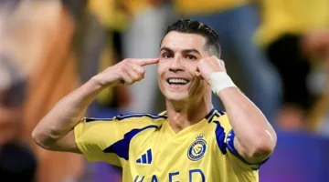 كريستيانو رونالدو يصل إلى مليار دولار.
