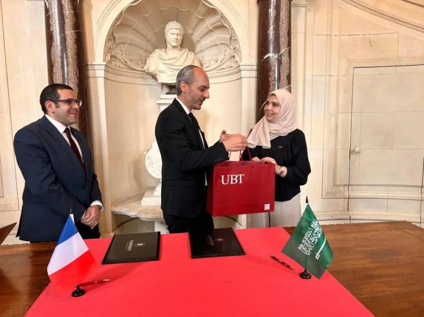 تعاون سعودي-فرنسي بين جامعة الأعمال والتكنولوجيا بجدة ومدرسة فيرّيير في باريس تعاون سعودي-فرنسي بين جامعة الأعمال والتكنولوجيا بجدة ومدرسة فيرّيير في باريس
