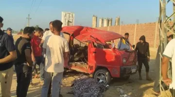 خمسة مصابين من البحيرة جراء انقلاب سيارة على طريق القاهرة-الإسكندرية الصحراوي