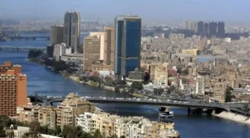 الأرصاد تكشف عن توقيت انخفاض درجات الحرارة وذروة الموجة الحارة يومي الإثنين والثلاثاء.