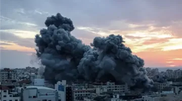الاحتلال يقصف منطقة التفاح والشجاعية في مدينة غزة